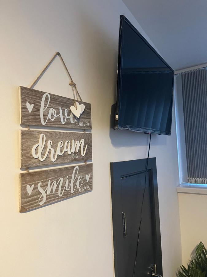 Elegant Studio1 Netflix Bathroom Close To Beach سوانسي المظهر الخارجي الصورة
