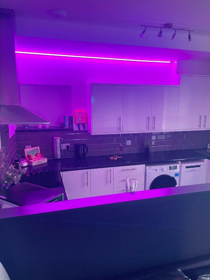 Elegant Studio1 Netflix Bathroom Close To Beach سوانسي المظهر الخارجي الصورة