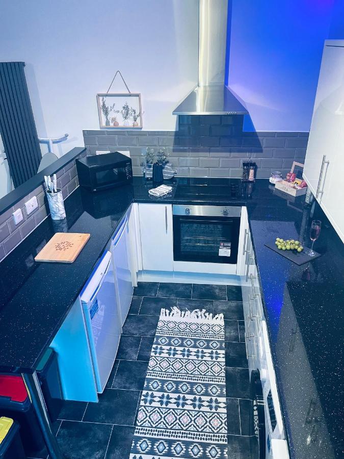 Elegant Studio1 Netflix Bathroom Close To Beach سوانسي المظهر الخارجي الصورة